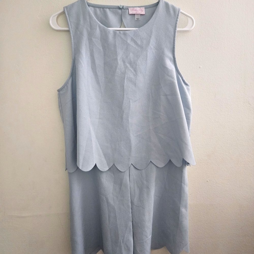 Large Light Blue‎ Sleeveless Scalloped Romper